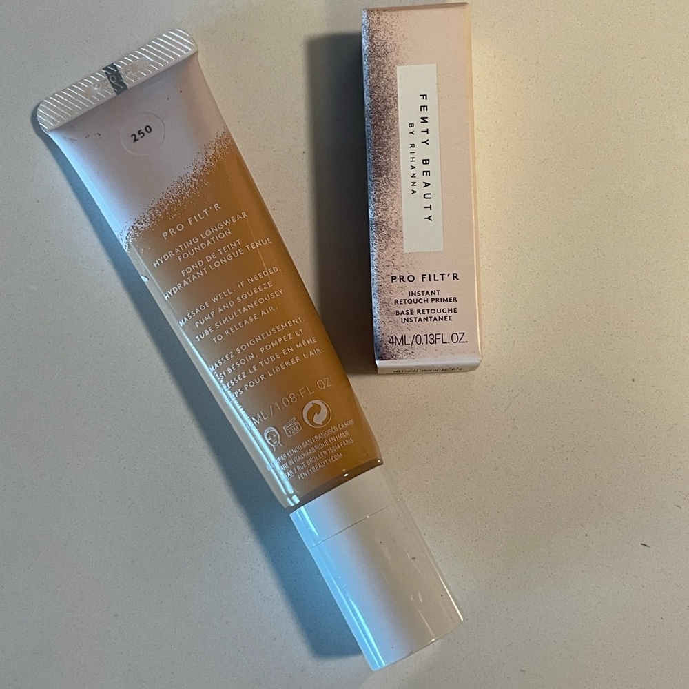 PRO FILT'R HYDRATING LONGWEAR FOUNDATION *Shade 250* NEW w/ pro filt’r primer - Picture 2 of 2